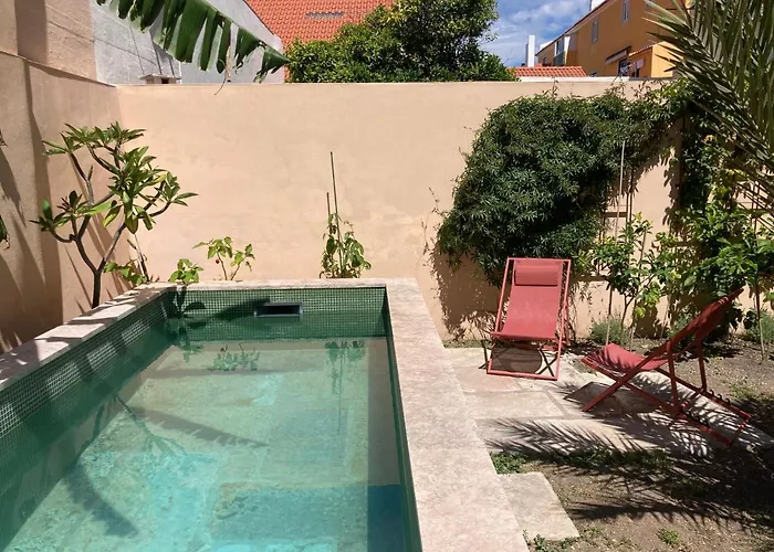 Junqueira Gardens - Casa Antiga Jardim E Piscina וילה *
