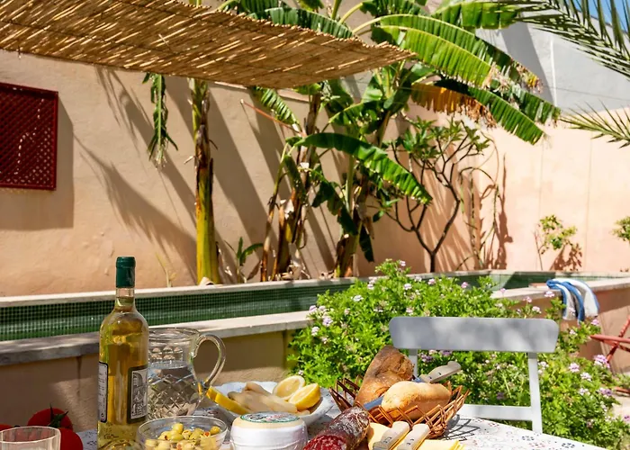 Junqueira Gardens - Casa Antiga Jardim E Piscina ליסבון