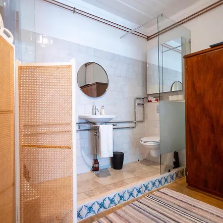 Villa Junqueira Gardens - Casa Antiga Jardim E Piscina Lisboa