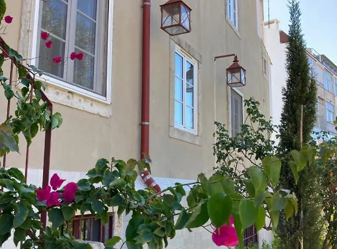Junqueira Gardens - Casa Antiga Jardim E Piscina