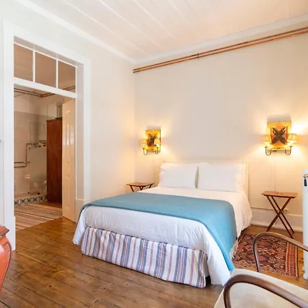 Junqueira Gardens - Casa Antiga Jardim E Piscina Вилла